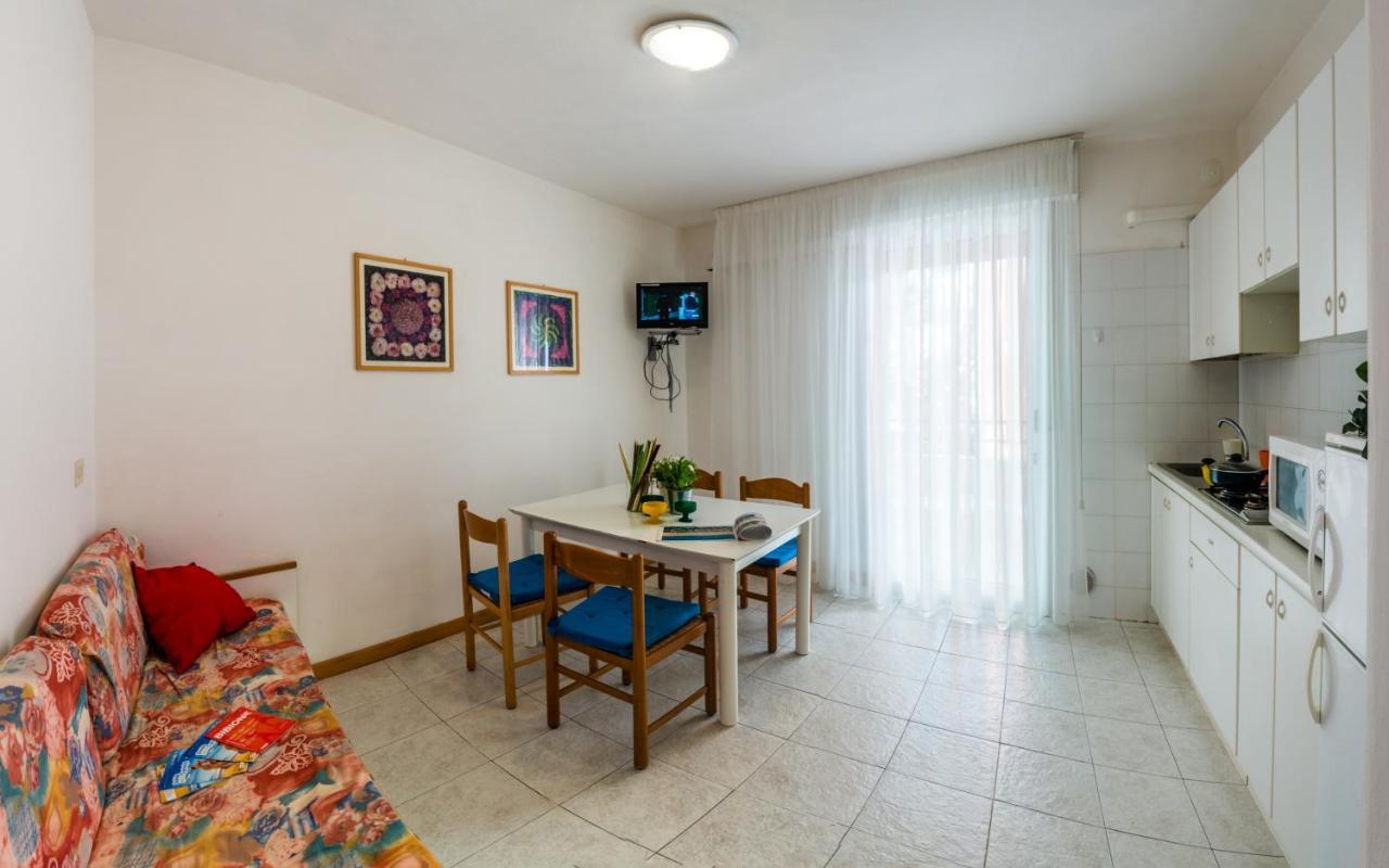Villa Ginestra Bibione Esterno foto